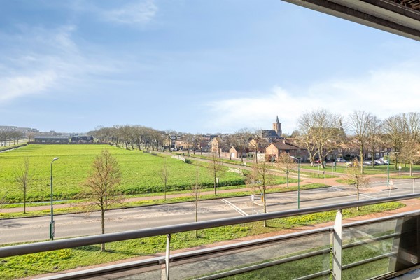 Bunschoten-Spakenburg - Plecht 88 Meerwaerde Makelaars (17).jpg